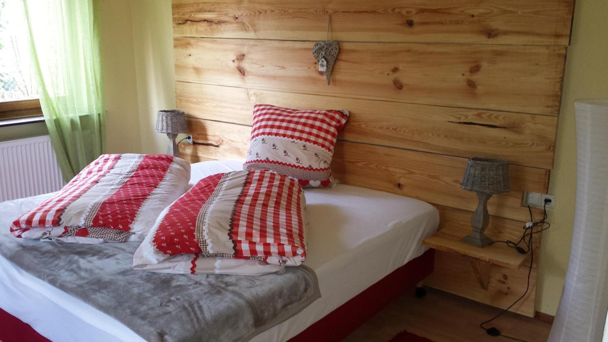 Alte Schreinerei-Auberge Harlekin Randegg المظهر الخارجي الصورة