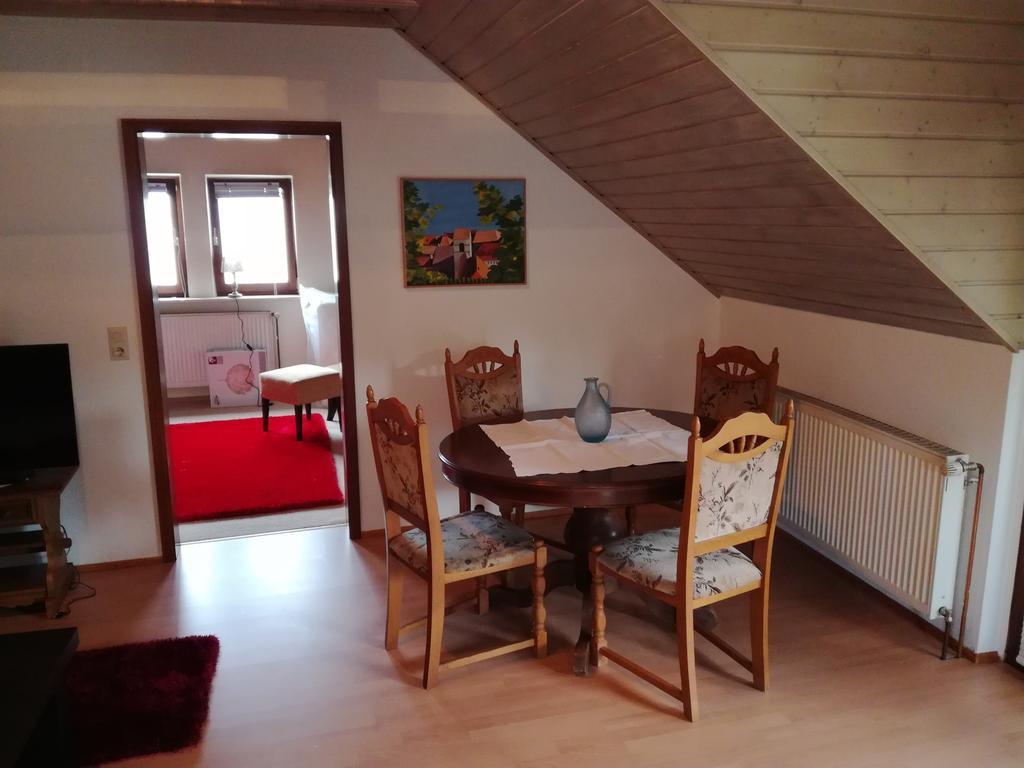 Alte Schreinerei-Auberge Harlekin Randegg المظهر الخارجي الصورة